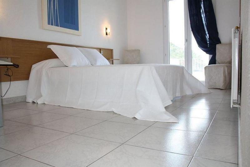 La Gambina Otel Colera Dış mekan fotoğraf